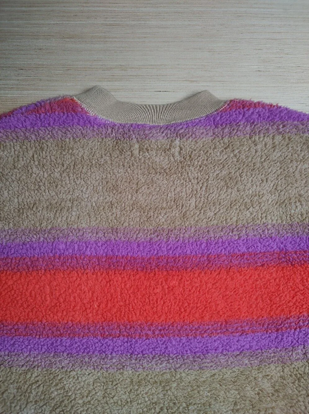 Koolaburra UGG Fuzzy Sherpa Pullover Sweatshirt Beige Orange Striped Sweater M P